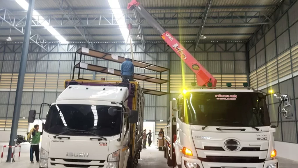 รถยกขนย้าย โคราช